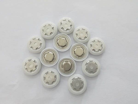 生産ラインのためのリチウム電池の原料の18650本のシリンダー細胞の場合